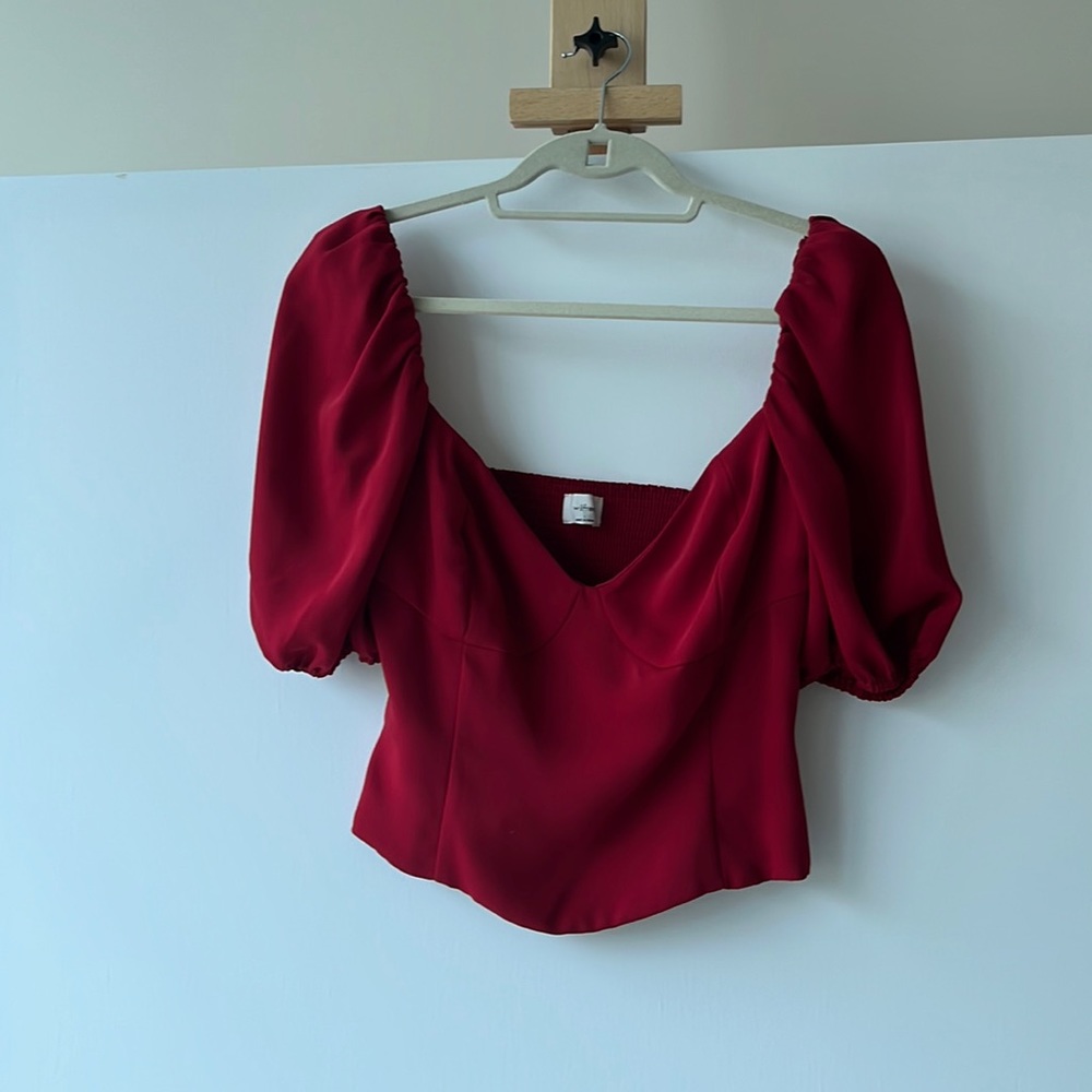 EUC Aritzia Wilfred Novella Puff Sleeve Cropped Blouse